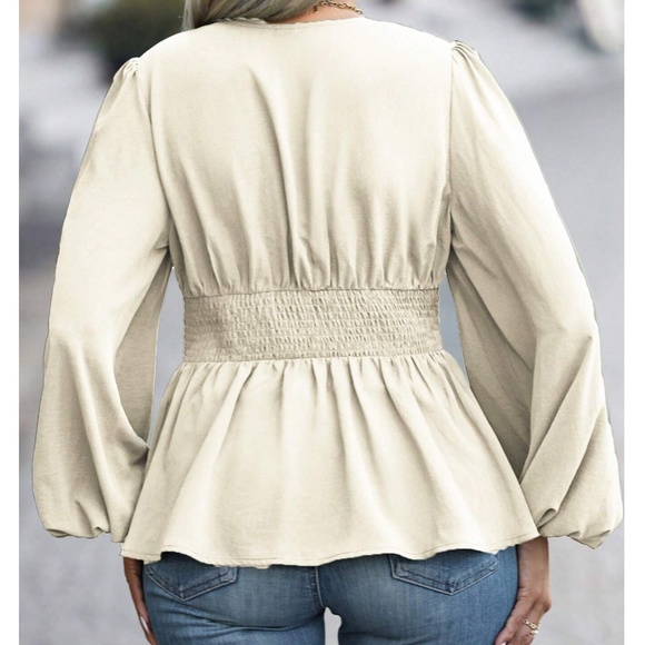 Plus Ruffle Hem Solid Long sleeve Blouse - Picture 5 of 9